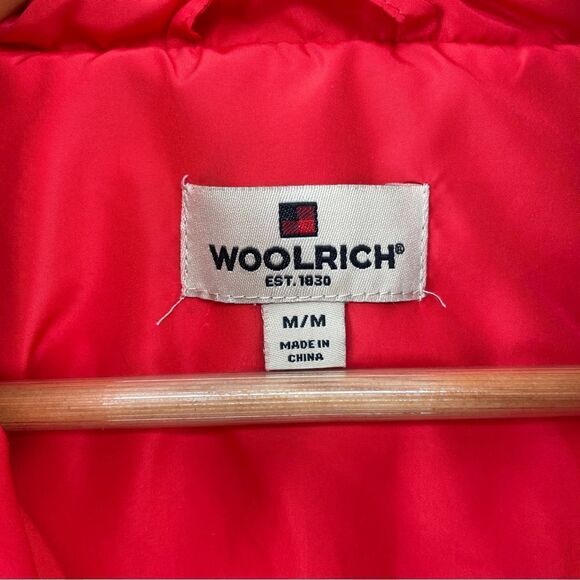 ~Woolrich Women's Red Quilted Vest M - Picture 3 of 7